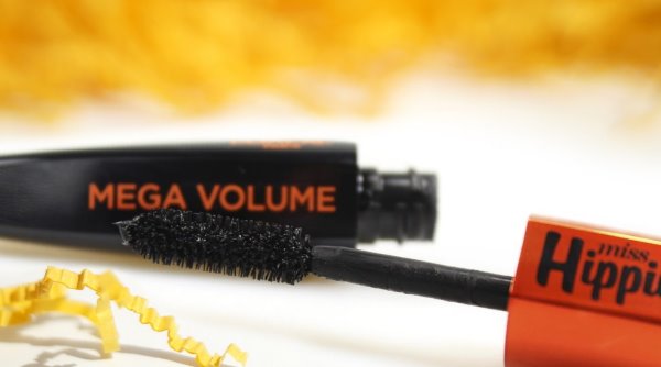 Mascara L'Oreal Miss Hippie + Comentários