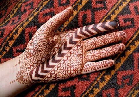 Mehendi - ce este. Desene cu henna pe corp pentru începători. Schițe, modele de tatuaje