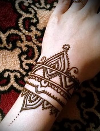 Mehendi - o que é. Desenhos de hena no corpo para iniciantes. Esboços, padrões de tatuagem