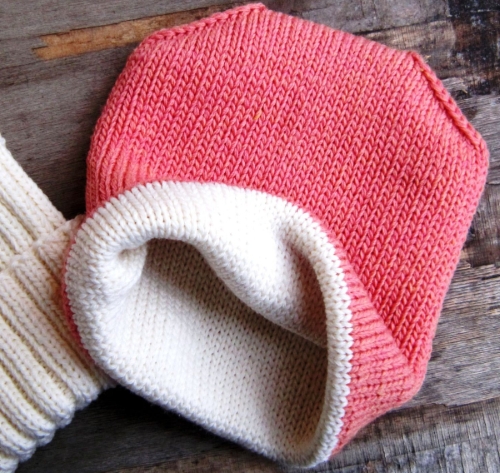 Comment tricoter un chapeau. Chapeau pour femmes, hommes, enfants. Modèles de tricot