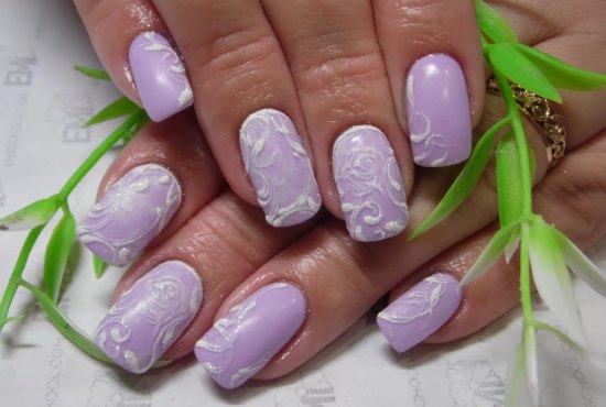 Manicure em tons pastel. Ideias suaves para manicure com fotos