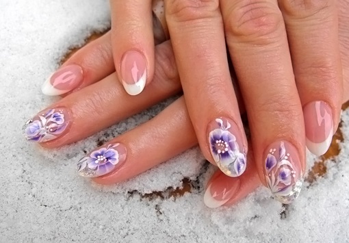 Jaqueta branca nas unhas. Idéias para desenhos, designs de manicure francesa