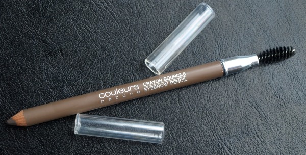 Crayon à sourcils. Meilleur achat: sourcils, sourcils, Maybelline, Eva. Peignez correctement les sourcils par étapes, photo