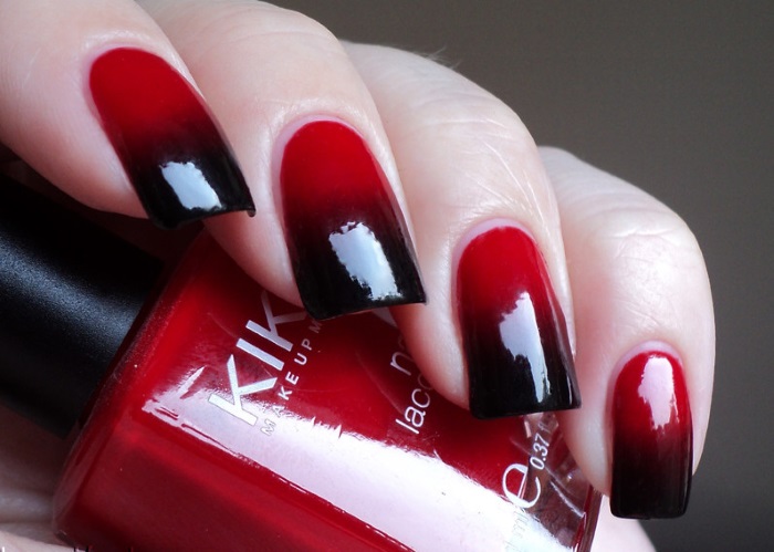 Manicure vermelha. Desenho de unhas em vermelho com verniz gel. Ideias, fotos, desenhos