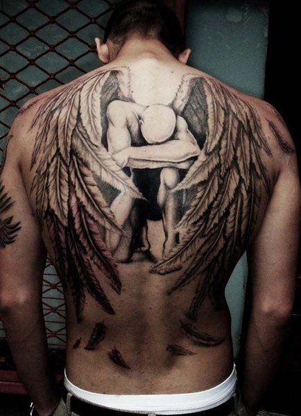 Tattoo Wings (aripă) pe spate - adică pentru fete și bărbați. O fotografie