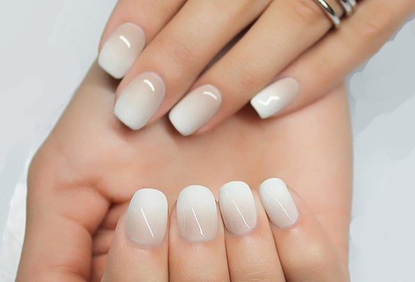 Ombre branco nas unhas. Foto, tecnologia, como aplicar passo a passo para iniciantes. Ideias de design, novos itens