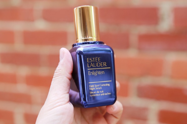 Crème pour le visage Estee Lauder (Estee Lauder) - signifie combattre les rides après 30, 40, 50 ans