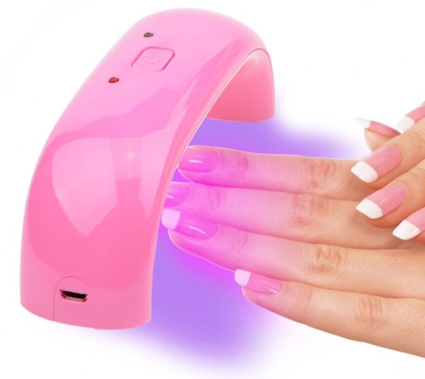 Meilleures lampes de séchage des ongles: UV ou glace? Comment choisir, fonctionnalités de l'application