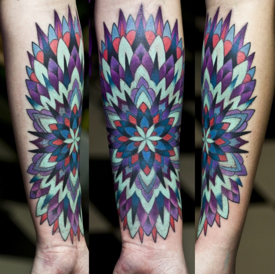 Tatuagem de mandala: o que é, características, significado, como afeta a vida, onde fazer