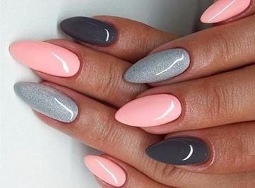 Manicure cinza-rosa. Fotos, novidades.Tendências de design de moda em 2024: francês, com glitter, strass, gradiente, goma laca, listras