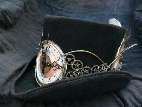 Stil steampunk în haine, ochelari pentru femei, bărbați. Ce este, cum să faci artă cu propriile mâini