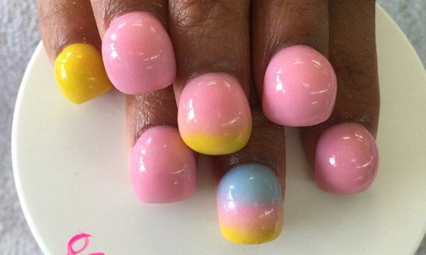 Manicure com bolhas - fotos, desenhos, como fazer unhas com bolhas, passo a passo