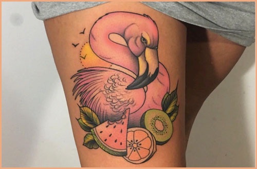 Tatuagens na coxa para meninas, foto. Lindos padrões, rendas, flores, esboços, inscrições com tradução