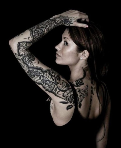 Tatuagens de mão para meninas. Esboços, padrões, inscrições com tradução, significado. Significado da tatuagem