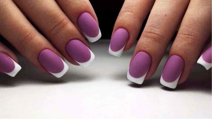 Manicure leve para unhas curtas com esmalte de gel. Fotos, designs, ideias de moda 2024