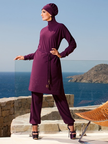 Costum de baie musulman burkini. Modele, fotografii, prețuri, de unde să cumpăr în Moscova, Makhachkala, Sankt Petersburg, Kazan