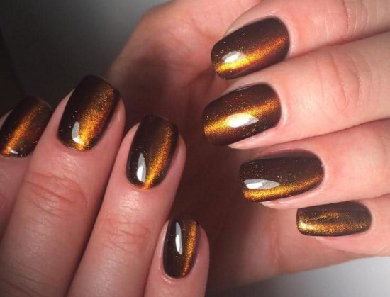 Desenhos de manicure em preto. Fotos, ideias 2024 para unhas curtas e compridas