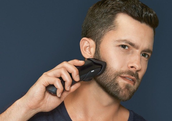 Aparadores de barba e bigode. Classificação do melhor orçamento e profissional