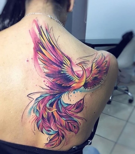 Tatuagem de Phoenix. Significado para meninas no pulso, braço, costas, perna. Fotos, esboços