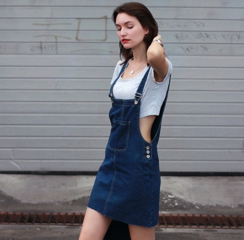 Robes d'été en jean pour femme 2024. Modèles longs photo, pour femmes enceintes et pleines