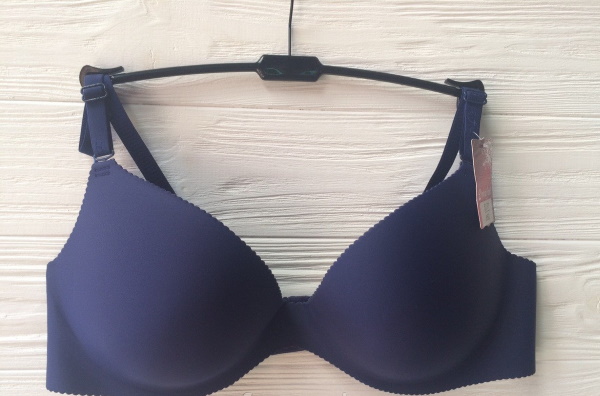 Soutien-gorge dos et épaule ouvert. Quel est le meilleur, comment le faire vous-même, critiques