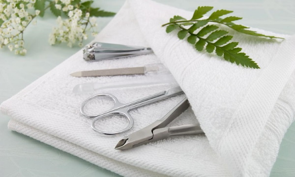 Desinfetantes para ferramentas de manicure. Melhor classificação, comentários