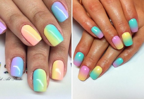 Dessins d'ongles multicolores, manucure avec rayures, taches, frottements. Une photo