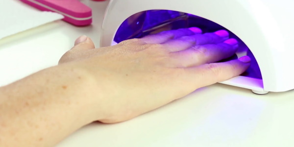 Dessins d'ongles en gel pour les débutants. Photo, instructions d'exécution