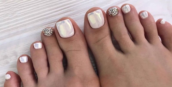 Pedicure em casa: fotos passo a passo para iniciantes, designs