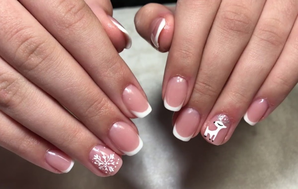 Francês (manicure francesa) em unhas quadradas. Fotos, novos itens 2024