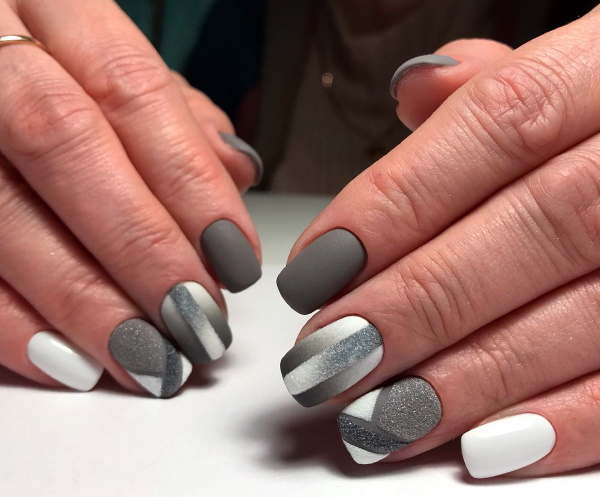 Belle manucure sur les ongles courts. Photo, comment faire, concevoir des idées