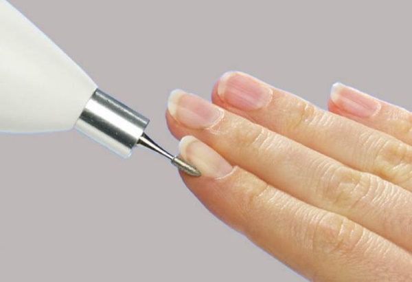 Manicure em tons de verde. Verniz fotogel para unhas compridas e curtas. Novos itens