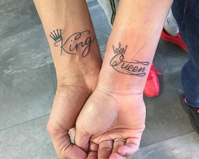 Tatouages ​​pour un couple d'amoureux avec sens, inscriptions, photos avec décodage