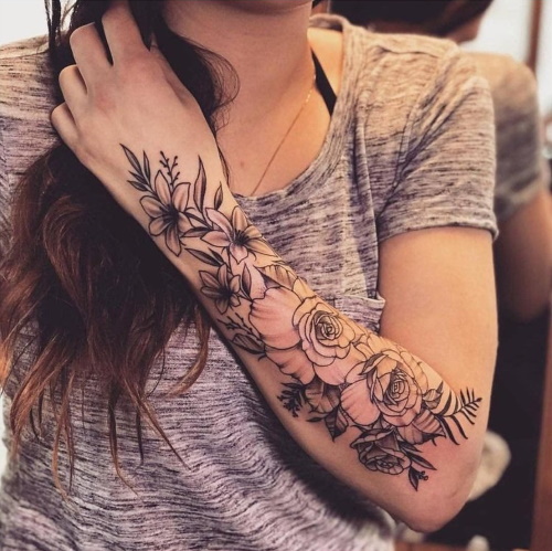 Desenhos de tatuagem de mão para meninas. Uma foto