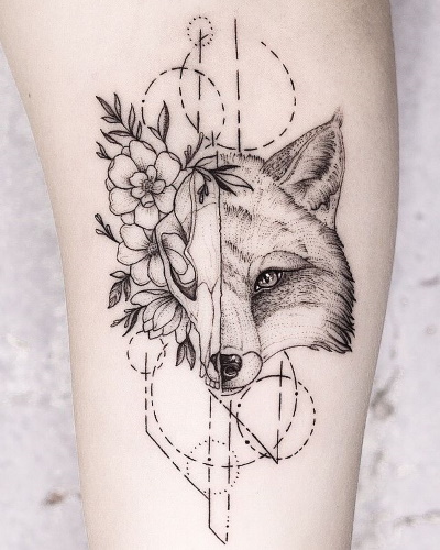 Desenhos de tatuagem de mão para meninas. Uma foto