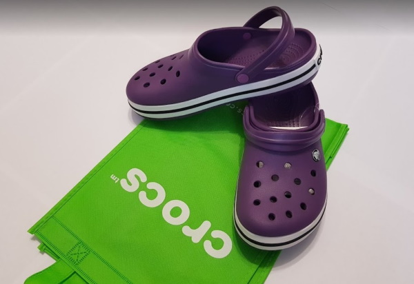 Pantofi Crocs (Crocs). Grilă dimensională pentru copii, bărbați, crocuri pentru femei: cizme, adidași, sandale, cizme