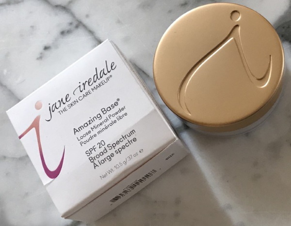 Pó Mineral de Jane Iredale. Resenhas de como usar