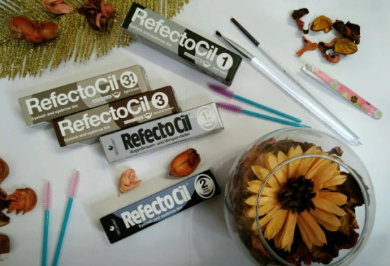 Couleur RefectoCil (Refectocil) pour les sourcils et les cils. Palette, nuances