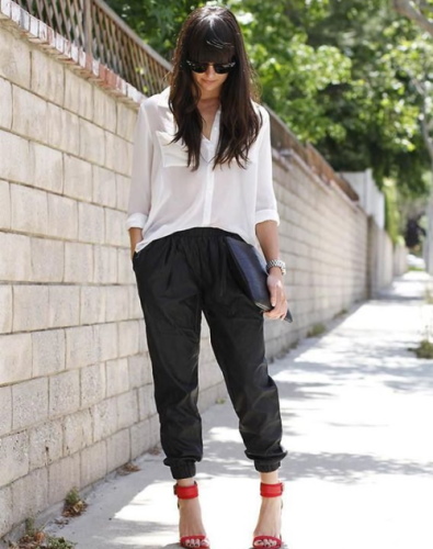 Joggers pour femmes. Photo, où acheter, quoi porter avec poches, chaîne