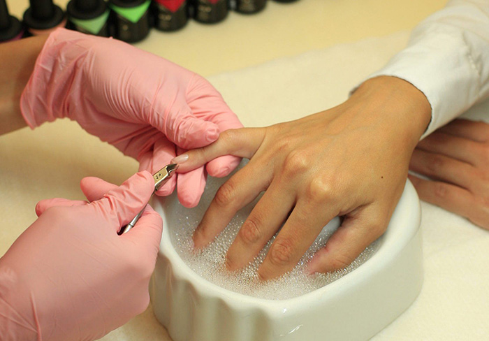 Manicure europeia. O que é, tecnologia de execução, foto